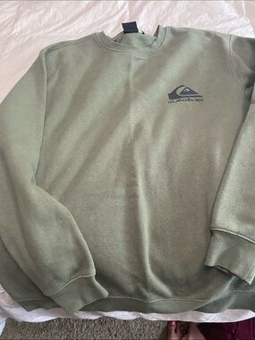 Quiksilver Men's Crewneck Sweatshirt in Olive